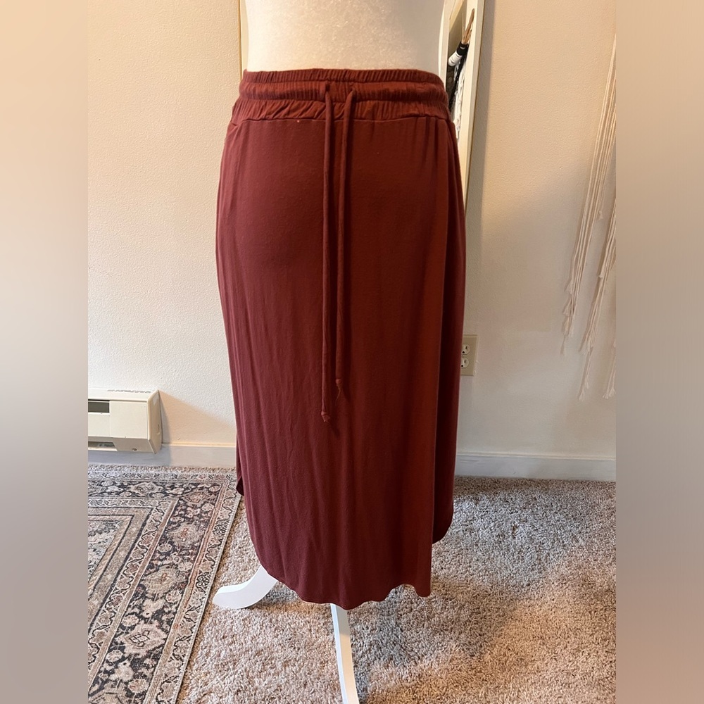 Live Sozy Comfy Skirt, Size Small